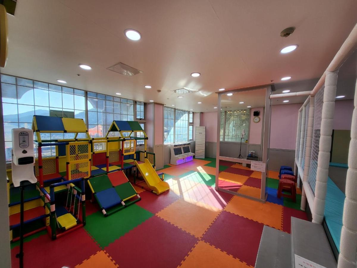 Home Fourest Resort Geoje Exterior foto
